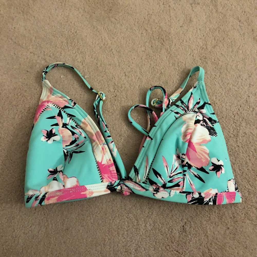 Bathing suit top - Picture 2 of 5